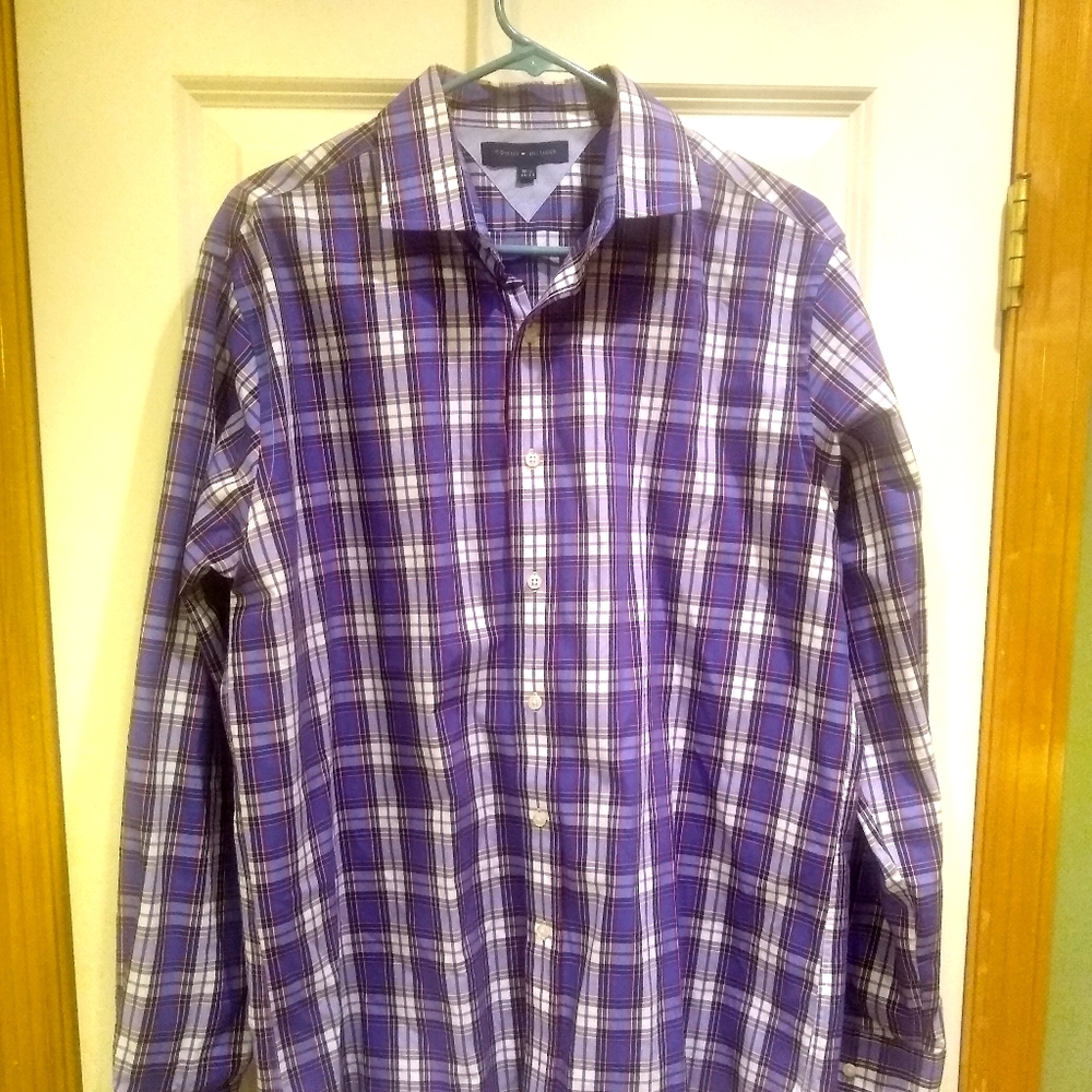 Tommy Hilfiger Plaid Button Down Shirt